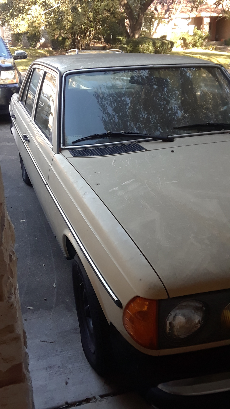 Illustration for article titled oppo sale: 82 merc 240d - $1000 to a good home